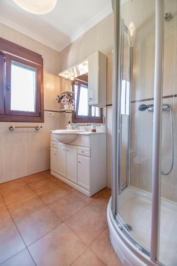 Apartamentos Privados Con Jardin Y Barbacoa Compartida En ラレード エクステリア 写真