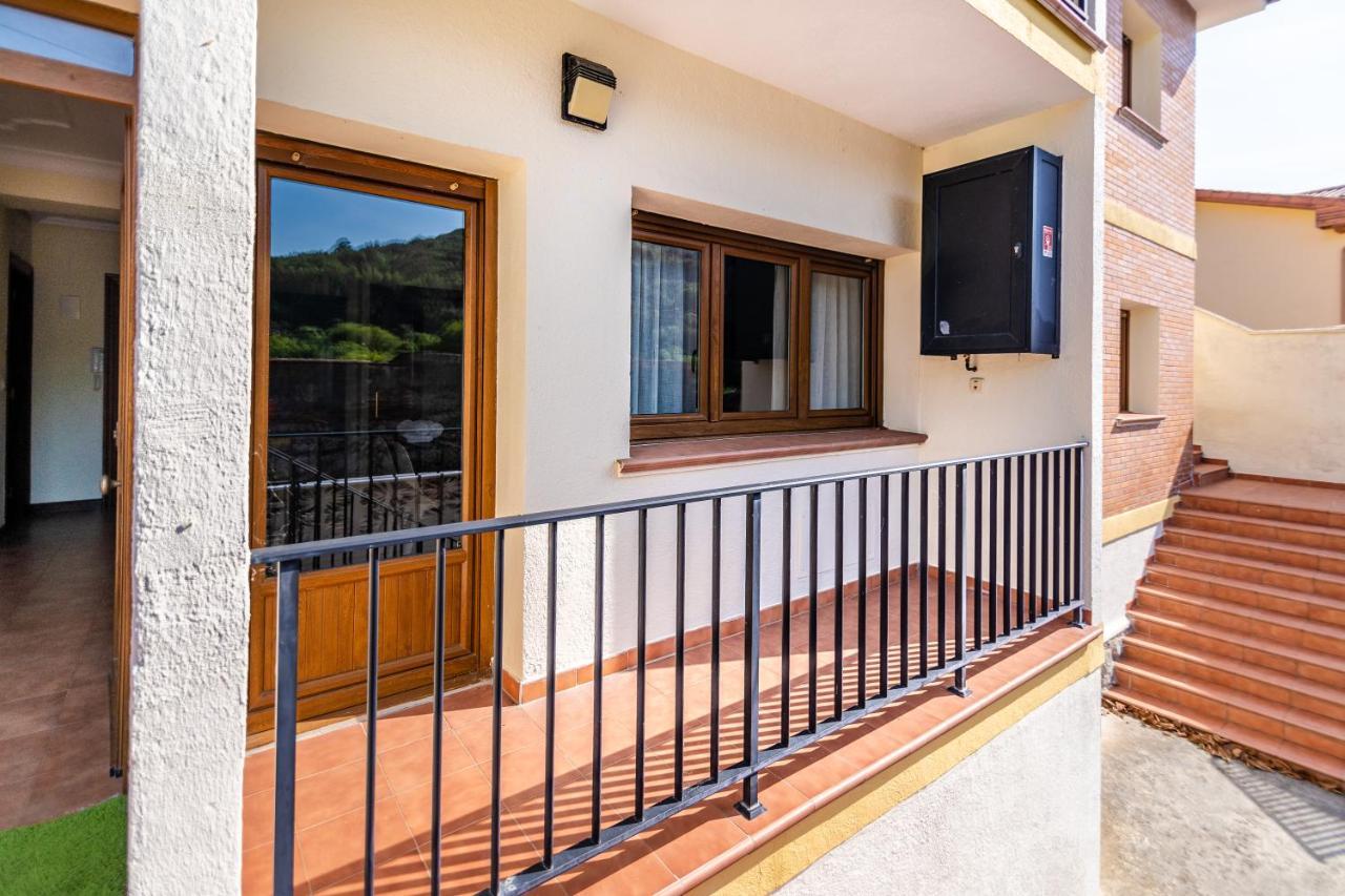 Apartamentos Privados Con Jardin Y Barbacoa Compartida En ラレード エクステリア 写真