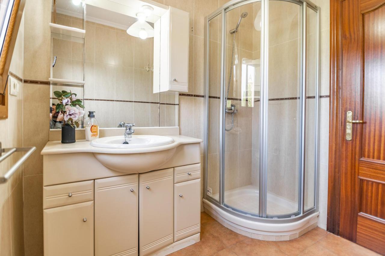 Apartamentos Privados Con Jardin Y Barbacoa Compartida En ラレード エクステリア 写真